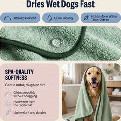 Two Tails Pet Company Fresh & Fabulous Premium Microfiber Dog Towel, Green slide 2 of 8