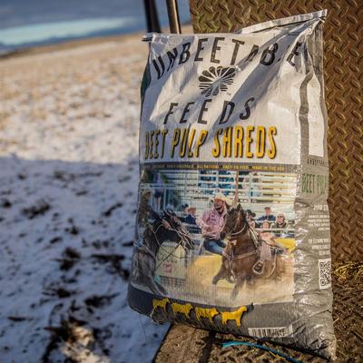 Show full view: Unbeetable Feeds Beet Pulp Low Sugar Shreds Horse Feed, 30-lb bag slide 3 of 6