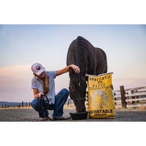 Unbeetable Feeds Grain-Free Complete Horse Feed, 50-lb bag