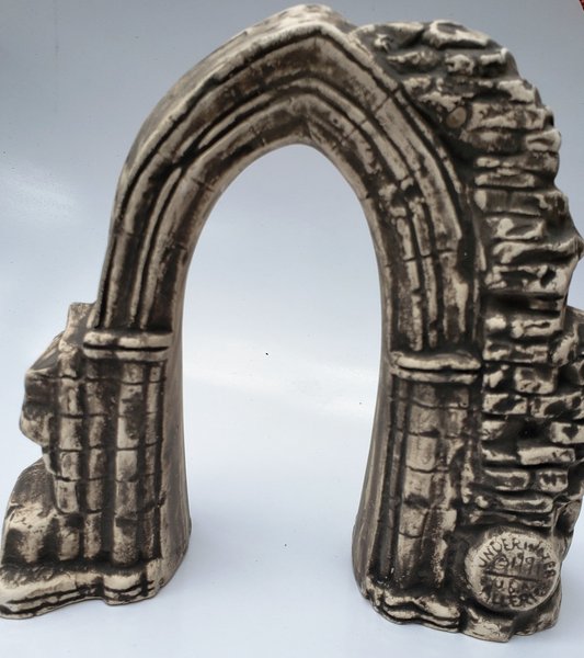Underwater Galleries Gothic Arch Ruin Aquarium Ornament