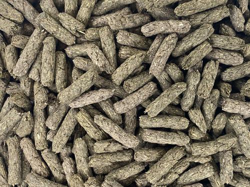 Show full view: Versele-Laga Complete Pellet Guinea Pig Food, 3.5-oz bag slide 2 of 4