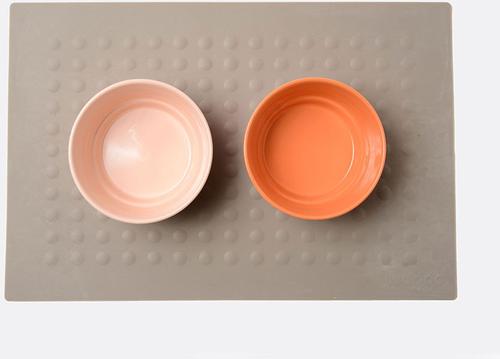 Show full view: Waggo Bubble Silicone Non-skid Dog & Cat Placemat, Charcoal slide 7 of 9