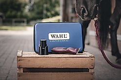 Wahl KM Supera Horse Clipper, Burgundy slide 2 of 8