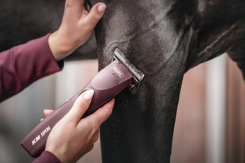 Show full view: Wahl KM Supera Horse Clipper, Burgundy slide 3 of 9