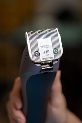 Show full view: Wahl KM10+ Pro Pet Grooming Clipper, Purple slide 7 of 12
