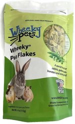 Wheeky Pets Pea Flakes Small Pets Treat, 4-oz bag