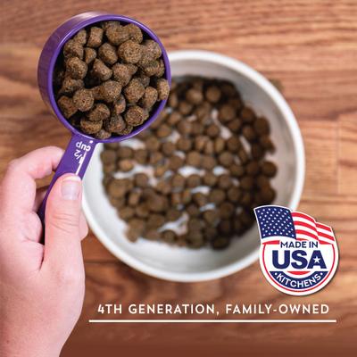 Show full view: Wholesomes Sensitive Skin & Stomach with Lamb Protein + Sensitive Skin & Stomach with Salmon Protein Dry Dog Food slide 5 of 9