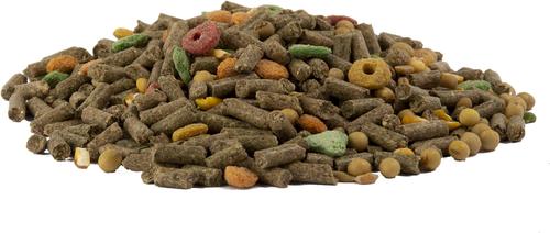 Show full view: Wild Harvest Advanced Nutrition Complete & Balanced Diet Guinea Pig Food, 4-lb bag slide 4 of 9