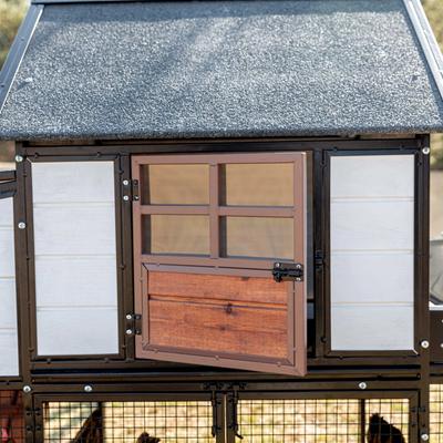 Show full view: Win World Blooming Chicken Coop, White slide 3 of 4