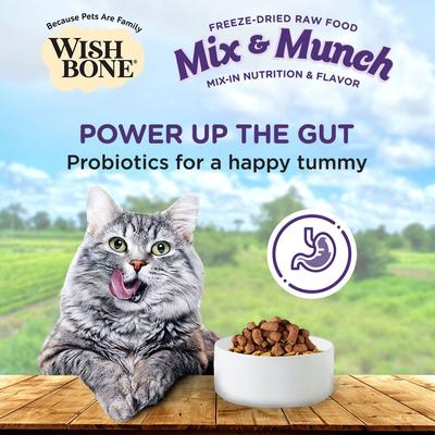 Show full view: Wishbone Mix & Munch Raw High-Protein Grain-Free Beef & Ocean Fish Freeze-Dried Cat Food, 12.35-oz bag slide 7 of 10