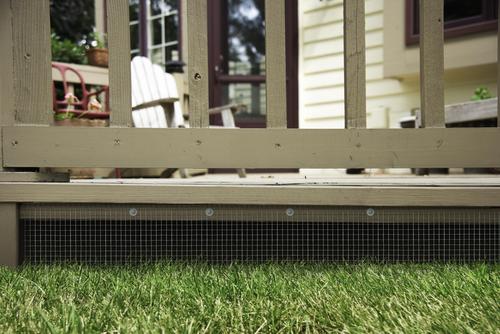 Show full view: YardGard Hardware Cloth 23-Gauge 0.25" Mesh Fence, 24-in x 25-ft roll slide 7 of 9