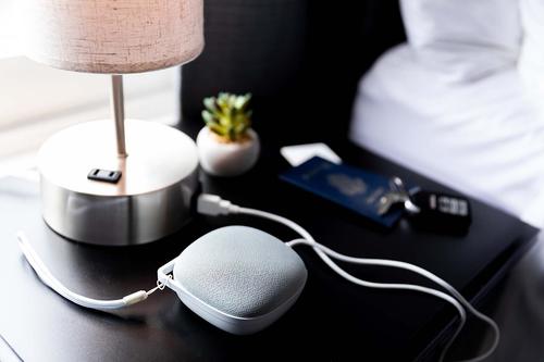 Show full view: Yogasleep Travelcube Sound Machine slide 6 of 7