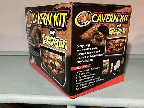 Show full view: Zoo Med Cavern Kit Excavator Clay Burrowing Reptile Hideout slide 3 of 6