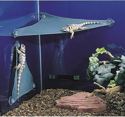Show full view: Zoo Med Repti Hammock, Giant slide 9 of 11