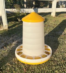 Zylina Bio Chicken Feeder, 35-lbs