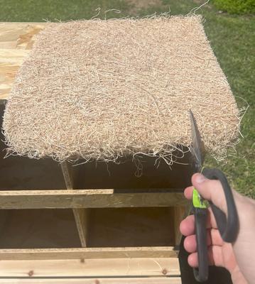 Show full view: Zylina Extra Thick Chicken Nesting Pads, 13 x 13 x 2-in, 10 count slide 5 of 8