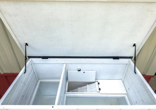 Show full view: Zylina Modern 3 Story Rabbit High Rise slide 6 of 9