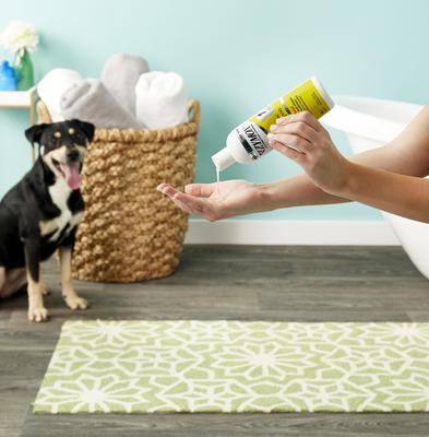Show full view: Zymox Veterinary Strength Enzymatic Shampoo, 12-fl oz bottle + Dog & Cat Leave-on Conditioner, 12-fl oz bottle slide 5 of 9