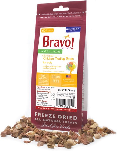 BRAVO Healthy Medley Chicken Medley Freeze Dried Cat Treats 1.5