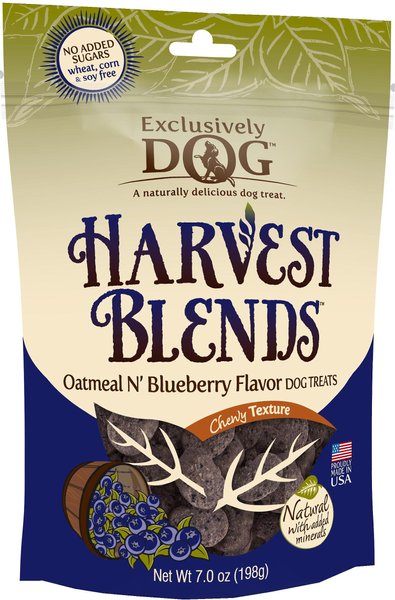 Exclusively Dog Harvest Blends Oatmeal N' Blueberry Flavor Dog Treats, 7-oz bag slide 1 of 6