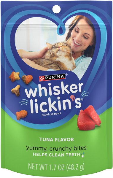 Whisker Lickin's Tuna Flavor Crunchy & Yummy Cat Treats, 1.7-oz bag slide 1 of 10