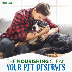 TropiClean Wax, Debris, & Odor Remover Ear Cleaning Wipes for Dog & Cats, 50 count