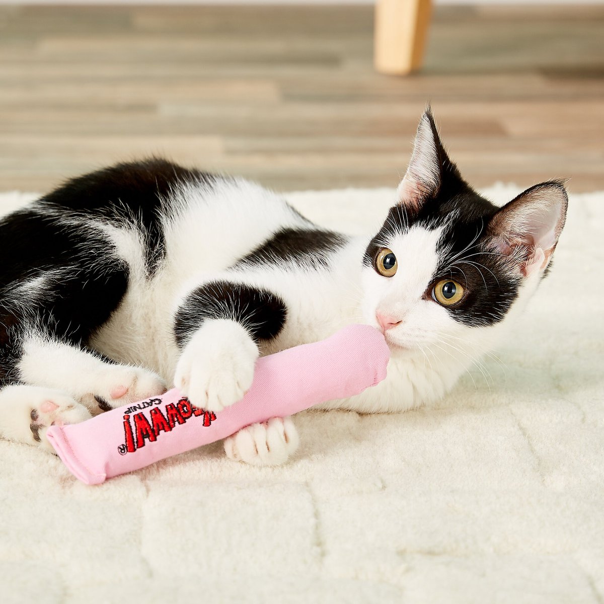 Yeowww! Catnip Cigar It's a Girl Cat Toy