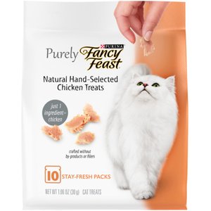 Fancy Feast Purely Natural Hand-Selected Chicken Cat Treats, 1.06-oz pouch