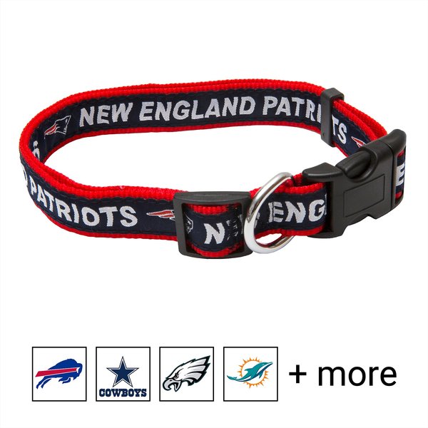 Pets First NFL Nylon Dog Collar, New England Patriots, Small: 8 to 12-in neck, 3/8-in wide slide 1 of 5