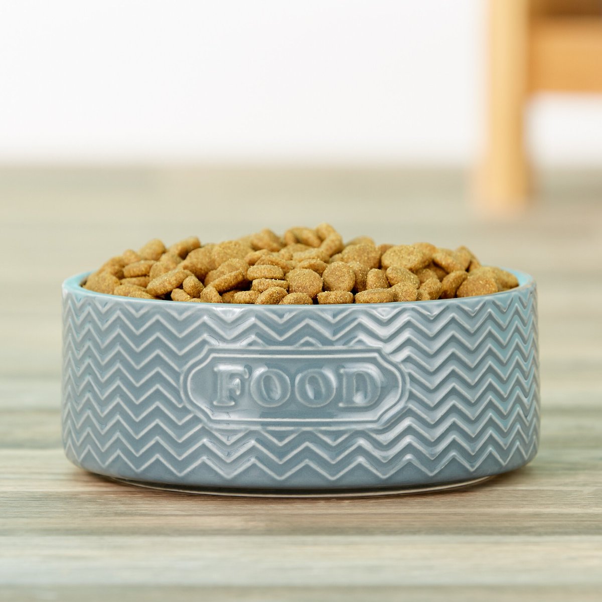 Signature Housewares Embossed Water Dog & Cat Bowl