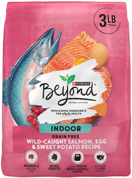 Purina Beyond Simply Indoor Wild-Caught Salmon, Egg & Sweet Potato Recipe Grain-Free Dry Cat Food