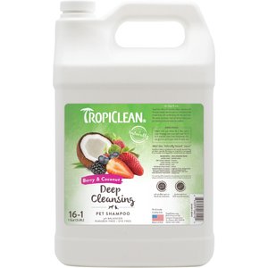 TropiClean Deep Cleaning Berry & Coconut Dog & Cat Shampoo, 1-Gallon bottle