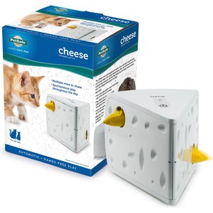 PetSafe Cheese Motion Cat Toy
