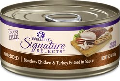 Wellness CORE Signature Selects Shredded Boneless Chicken & Turkey Entree in Sauce Grain-Free Natural Canned Cat Food, 5.3-oz, case of 12