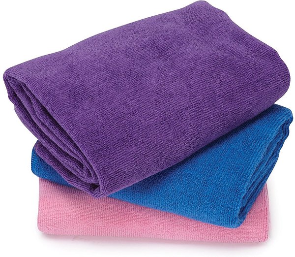 Top Performance Microfiber Pet Towel, 3-Pack, 48 x 28 Assorted slide 1 of 6