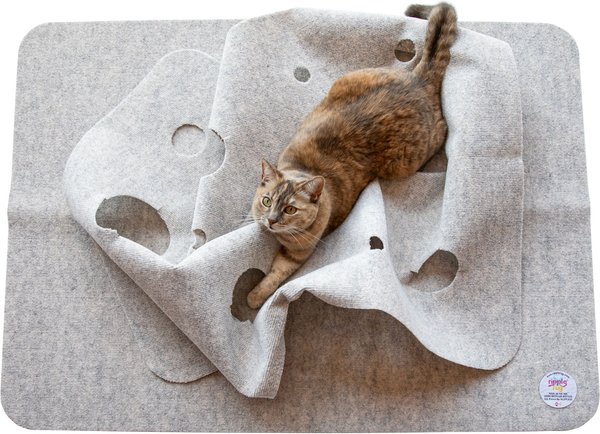 Cat shops puzzle rug