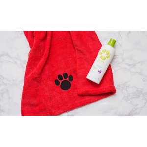 Bone Dry Embroidered Paw Print Microfiber Bath Towel, Red Gelato