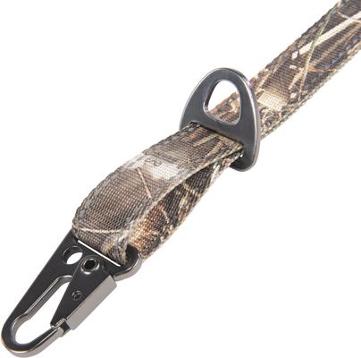 Show full view: Browning Classic Webbing Camo Nylon Reflective Standard Dog Leash, Realtree Max 7, 6-ft long, 1-in wide slide 3 of 4