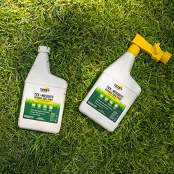 YAYA Organics Tick+Mosquito Ready-to-Use Outdoor Yard Dog Spray, 32-fl oz bottle slide 2 of 7