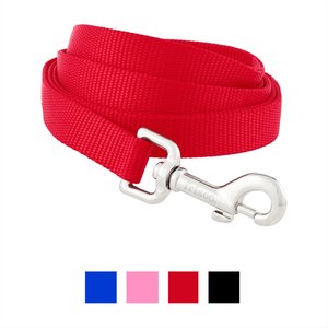 Frisco Solid Nylon Dog Leash, Red, Medium: 4-ft long, 3/4-in wide