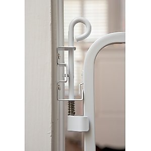 Cardinal Gates Auto-Lock Pet Gate, White