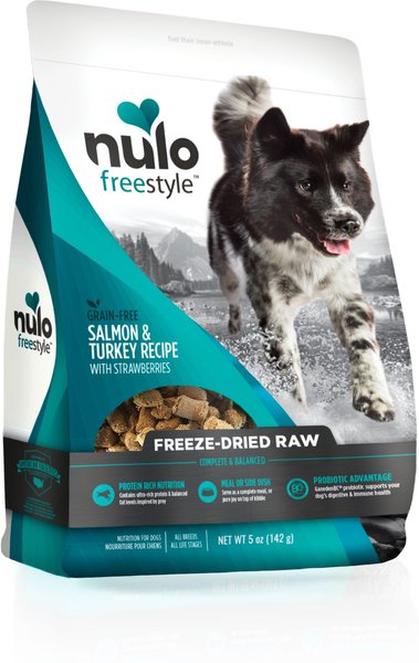 Nulo Freestyle Salmon & Turkey Recipe With Strawberries Grain-Free Freeze-Dried Raw Dog Food, 5-oz bag slide 1 of 2
