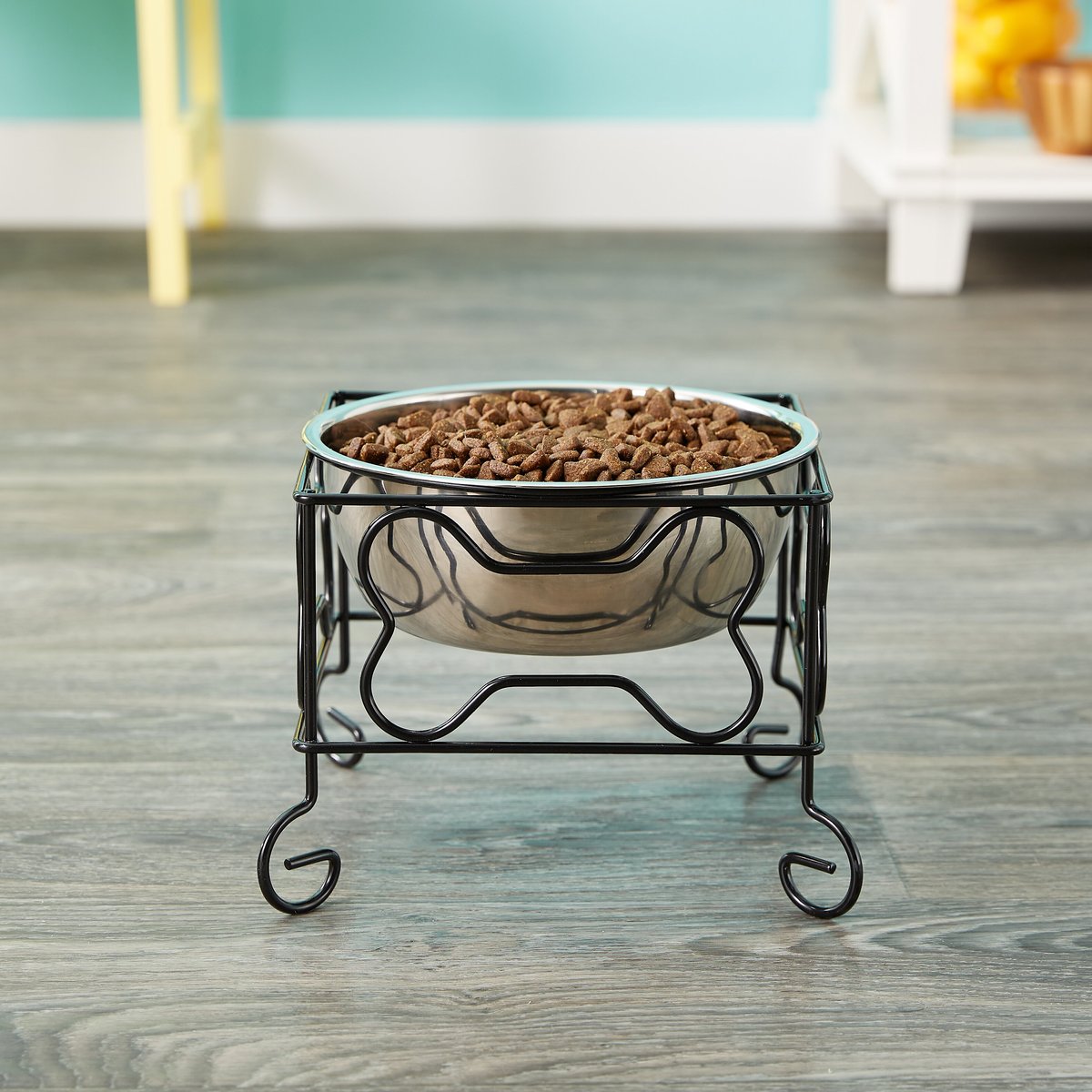 YML Wrought Iron Stand with Stainless Steel Dog Bowl
