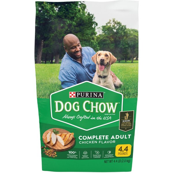 DOG CHOW Complete Adult with Real Chicken Dry Dog Food, 4.4-lb bag ...