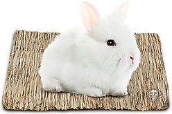 SunGrow Natural Grass Chew Mat & Hay Bedding Cage Rabbit, Guinea Pig, & Small Pet Accessories, 1 count