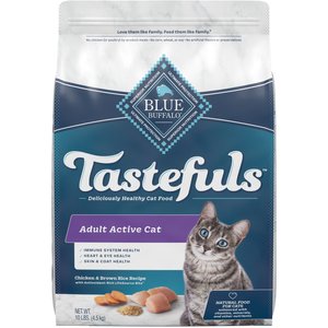 Blue Buffalo Tastefuls Active Natural Chicken Adult Dry Cat Food, 10-lb bag