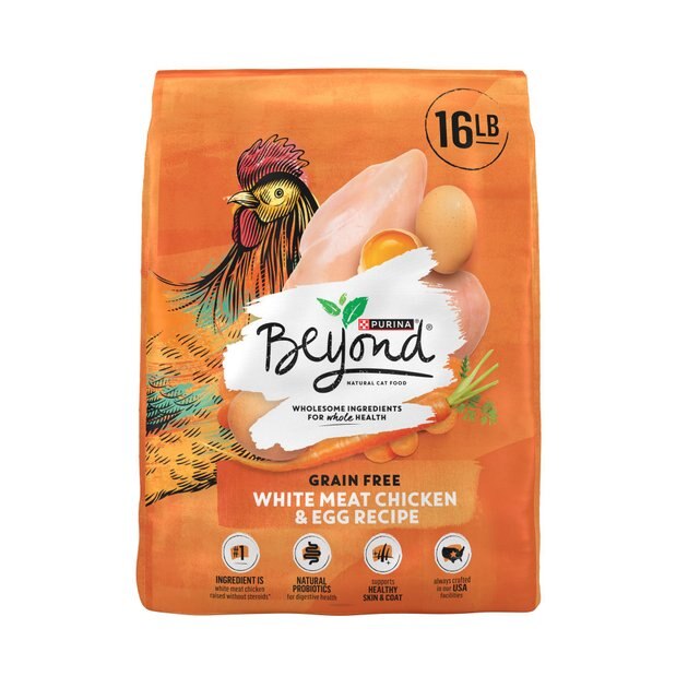 Purina Beyond Small Batch White Meat Chicken & Egg Recipe Grain-Free Dry Cat Food