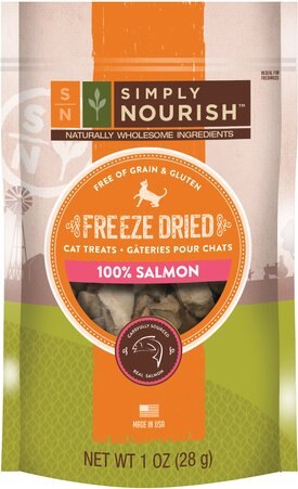 simply nourish freeze dried salmon