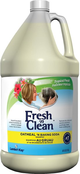 PetAg Fresh 'n Clean Oatmeal & Baking Soda Dog Shampoo, 64-oz bottle slide 1 of 1