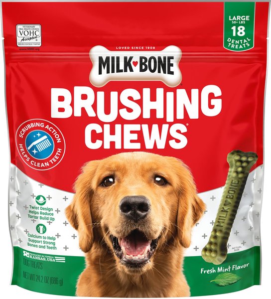 Milk-Bone Fresh Breath Brushing Chews Daily Dental Dog Treats, Large, 18 count slide 1 of 3